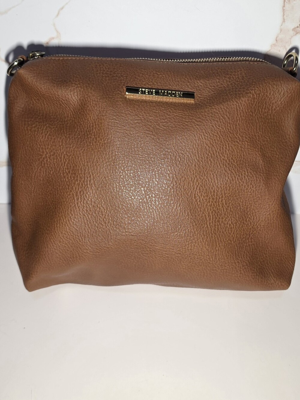 Steve Madden Cognac Brown Pebbled Faux Leather Crossbody Shoulder Bag Gold Hardw
